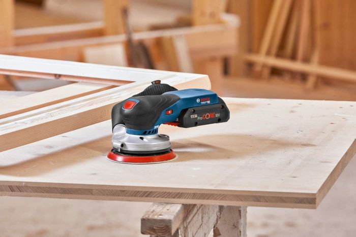 Шліфмашина ексцентрикова акумуляторна Bosch GEX 18V-125 соло