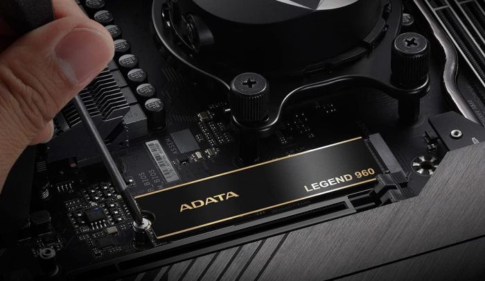 Накопичувач SSD ADATA M.2 2TB PCIe 4.0 LEGEND 960