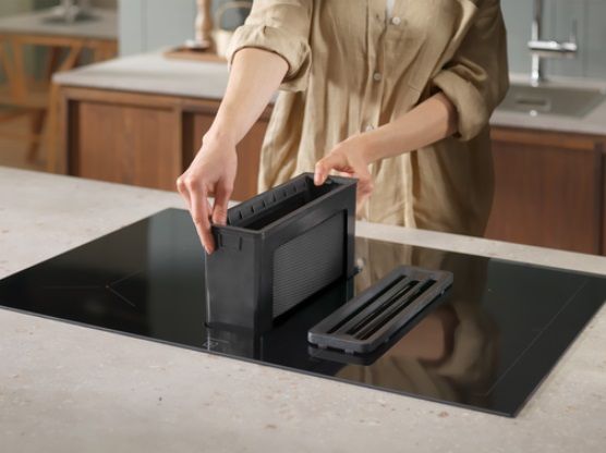 Варильна повверхня Electrolux індукційна, 80см, розширена зона, вбудована витяжка, Hob2Hood, чорний