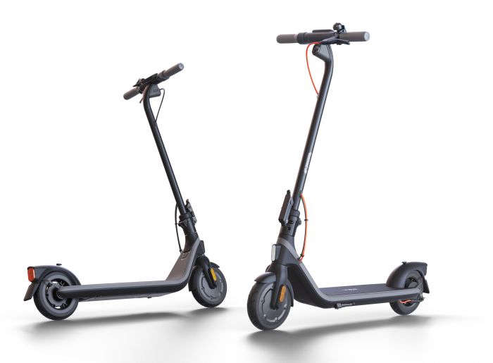 Електросамокат Segway-Ninebot E2 PLUS E, чорний