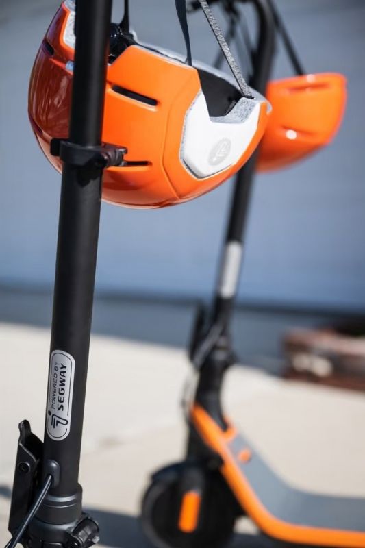 Електросамокат Segway-Ninebot дитячий C2, помаранчевий