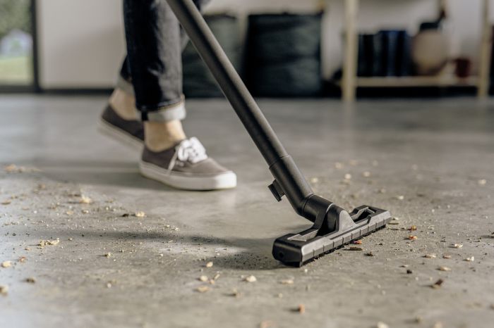 Пилосос Karcher KWD 1 W V-12/2/18 господарський, 1000 Вт, 12л, 2м, 3.580 кг
