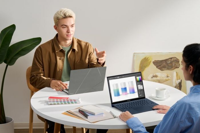 Ноутбук ASUS Zenbook S 13 UX5304VA-NQ085 13.3" 2.8K OLED, Intel i5-1335U, 16GB, F512GB, UMA, NoOS, Сірий