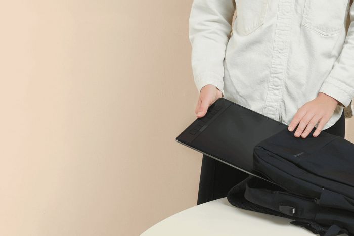 Графічний монітор Huion Kamvas Pro 13 2.5K чорний