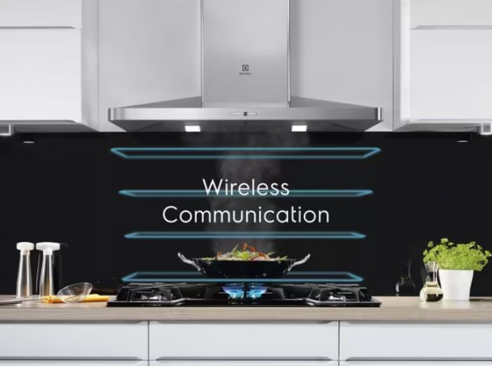 Варильна поверхня Electrolux індукційна, 71см, розширена зона, Hob2Hood, чорний