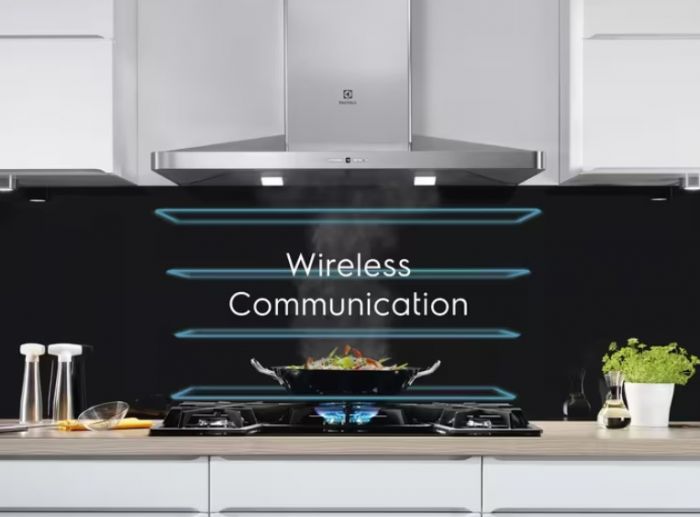 Варильна поверхня Electrolux індукційна, 60см, розширена зона, датчик кипіння, Hob2Hood, чорний