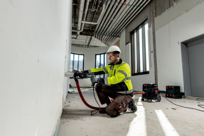 Перфоратор Metabo KHE 2245, 750Вт, SDS-plus, 2.2Дж, 3 режими, 0-1500об/хв, 2.7кг