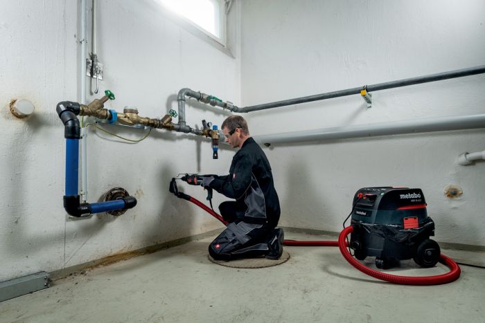 Перфоратор Metabo KHE 2445, 800Вт, SDS-plus, 2.4Дж, 3 режими, 0-1500об/хв, 2.8кг