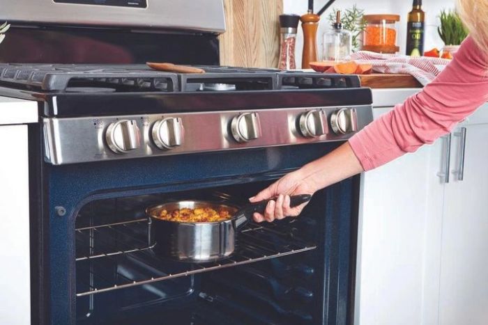 Набір посуду Tefal Ingenio Emotion 4 предмети, нержавіюча сталь, змінна ручка, 16 см (1.7 л), 18 см (2.2 л), 20 см (2.7 л)