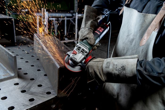 Шліфмашина кутова Metabo WEV 19-125 Q M-BRUSH, 125мм, 1900Вт, 2800-11000об/хв, М14, 2.5кг