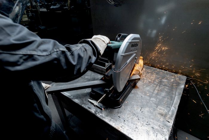 Пила монтажна Metabo CS 22-355, 2300Вт, диск 355мм, 3700об/хв, 16.8кг