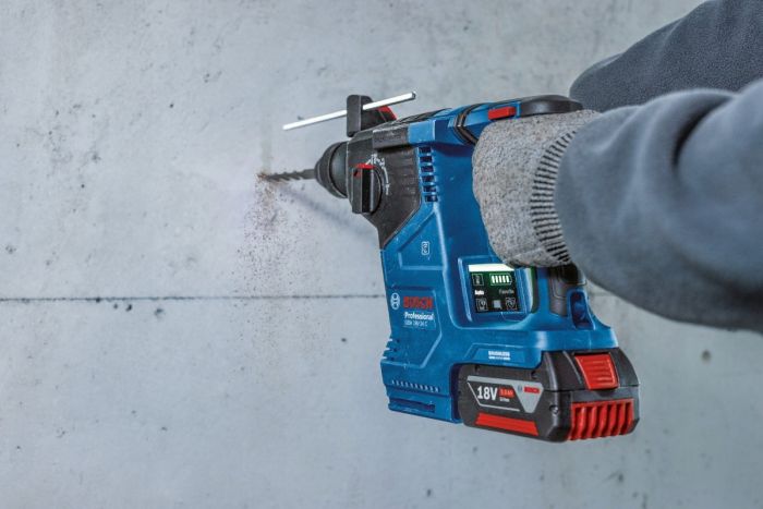 Перфоратор акумуляторний Bosch GBH 187-LI, патрон SDS-plus 24мм, 18В 1х5Аг, 2.4Дж, 3 режими, 980об/хв, 3кг