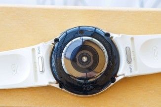 Смарт-годинник Samsung Galaxy Watch 6 40mm (R930) 1.31", 432x432, sAMOLED, BT 5.3, NFC, 2/16GB, золотистий