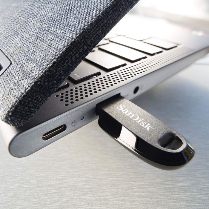 Накопичувач SanDisk  256GB USB 3.2 Type-A Ultra Curve Black