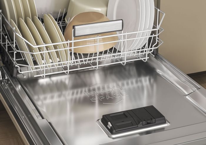 Посудомийна машина Whirlpool вбудовувана, 15компл., A+++, 60см, дисплей, 3й кошик, білий