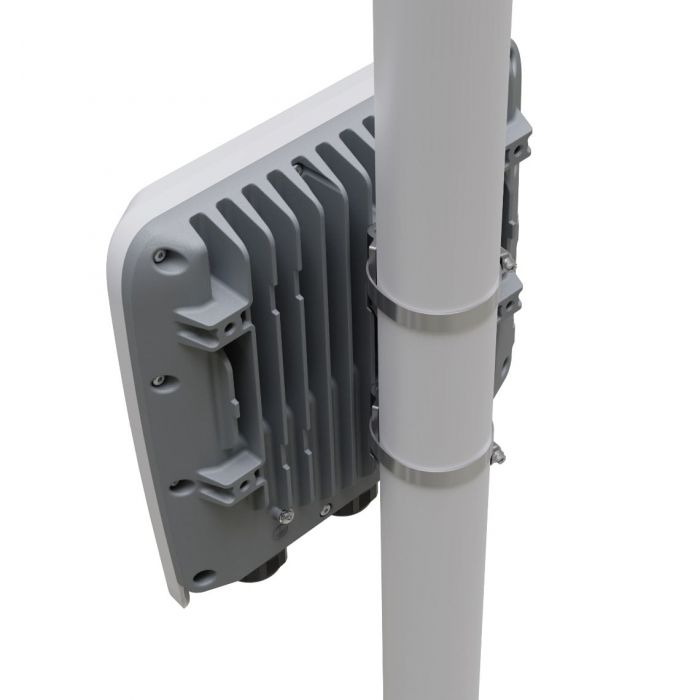 Маршрутизатор MikroTik RouterBOARD RB5009UPR+S+OUT
