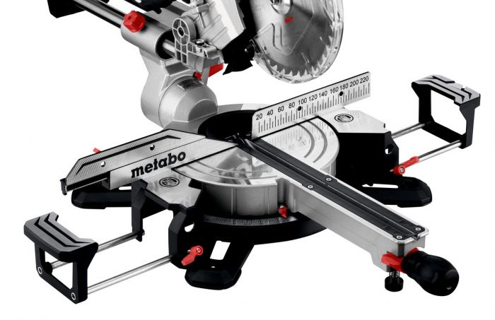 Пила торцювальна Metabo KGS 216 M з протяжкою, 1200Вт, диск 215мм, пропил 70/40мм, 13/4кг