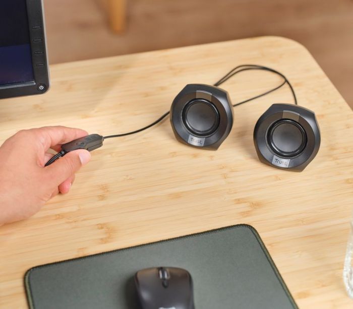 Акустична система Trust Polo Compact 2.0, USB/AUX, чорний