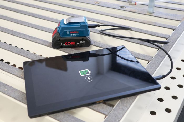 Адаптер USB для батареї Bosch GAA 18V-48 Professional, 2.4 А