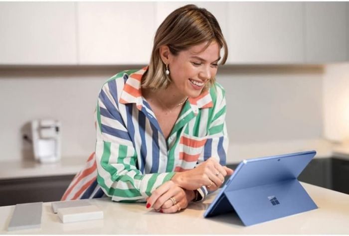 Планшет Microsoft Surface Pro-9 13” PS Touch, Intel i7-1265U, 16GB, F512GB, UMA, Win11P, блакитний
