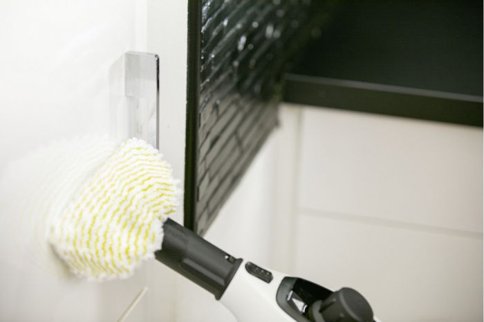 Пароочисник Karcher SC 1 EasyFix, 1200Вт, 200мл, 3Бар,білий