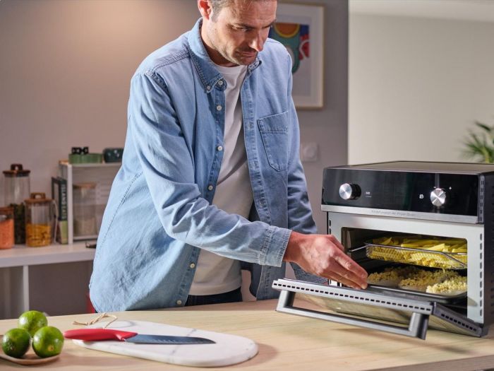 Мультипіч Tefal EasyFry Oven Multifunctional, 1800Вт, механічне керув., пластик, чорний