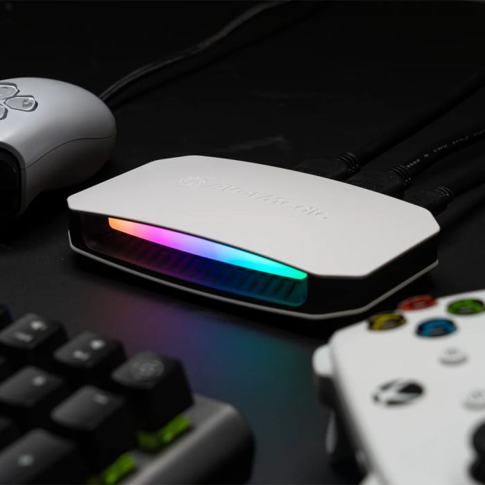 Пристрій захоплення відео AVerMedia GC553G2 ULTRA 2.1 RGB, 2160p144(pass-trought), 2160p60(record), білий