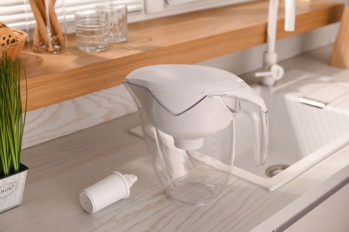 Фільтр-глечик Ecosoft ECO 3л (1.8л очищеної води), білий