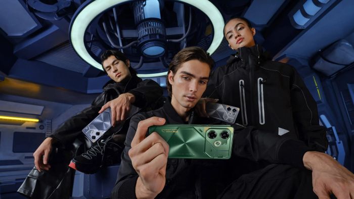Смартфон TECNO POVA 6 (LI7) 6.78" 8/256ГБ, 2SIM, 6000мА•год, Comet Green