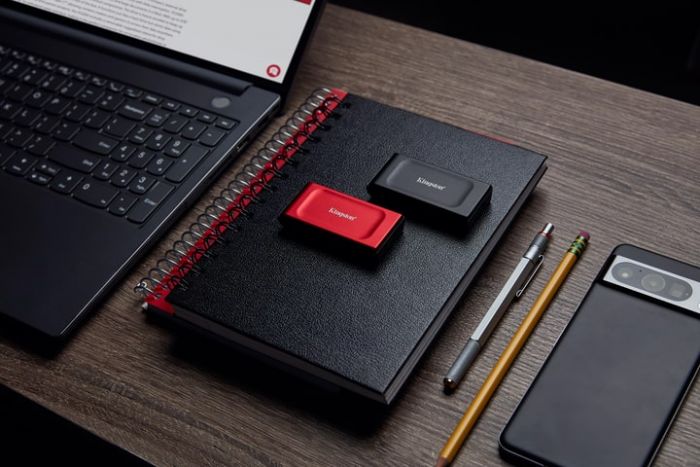 Портативний SSD Kingston 1TB USB 3.2 Gen 2 Type-C XS1000
