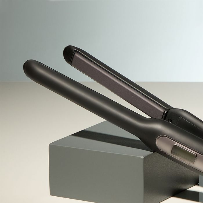 Випрямляч Remington PRO-Ceramic Extra Slim, темп.режимов-9, 150-230С, чохол, дісплей, кераміка, чорний