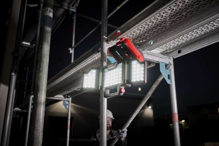 Ліхтар акумуляторний Einhell TP-CL 18/3000 Li - Solo, PXC, 18В, 60 LED, 200-300лм, 5700К, 1.75кг (без АКБ і ЗП)