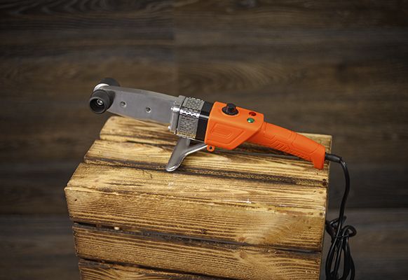 Паяльник для пластикових труб Tekhmann TPW-1104 220В 1100Вт 50-300°C насадки 20; 25; 32мм кейс