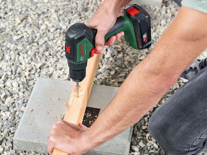 Шурупокрут-дриль акумуляторний Bosch UniversalDrill 18V-60 18В 60Нм 0-500·0-1900об·хв без АКБ та ЗП 1.3кг