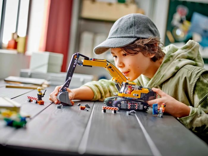 Конструктор LEGO City Жовтий будівельний екскаватор