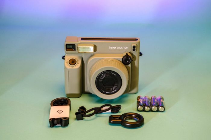 Фотокамера миттєвого друку Fujifilm Instax Wide 400 Pistachio Green