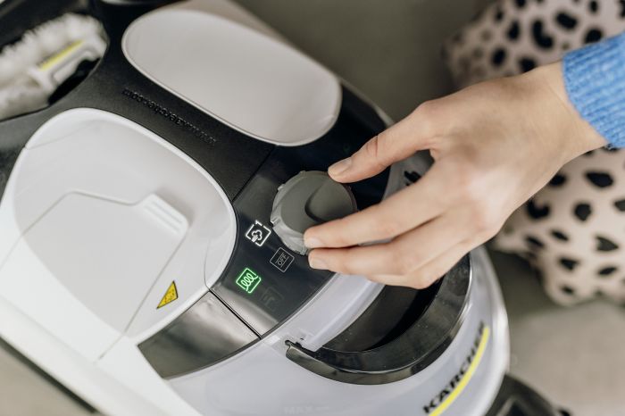 Пароочисник Karcher SC 5 EasyFix Iron, 2250Вт, 1500мл, 4.2Бар, праска,швабра, білий