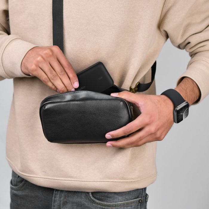 Акумулятор портативний літій-іонний Power Bank Belkin 10000мА·год, 20Вт, з інтегрованим кабелем USB-C, чорний