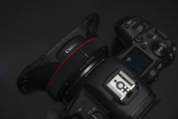 Об'єктив Canon RF 5.2mm f/2.8 Dual Fisheye