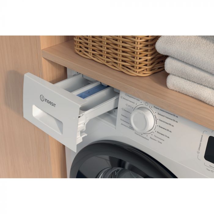 Пральна машина Indesit фронтальна, 7кг, 1200, A+++, 49.6см, дисплей, пара, інвертор, люк чорний, білий