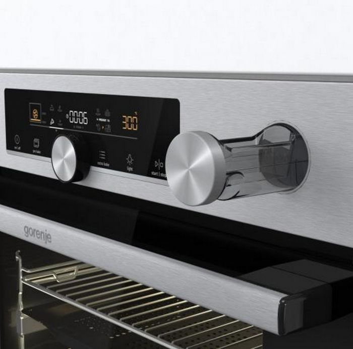 Духова шафа Gorenje електрична, 77л, A+, пара, дисплей, готування на різних рівнях, нерж