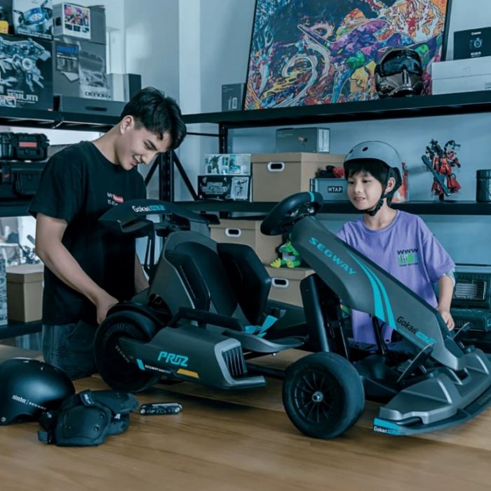 Карт Segway-Ninebot GoKart PRO 2, сіро-блакитний