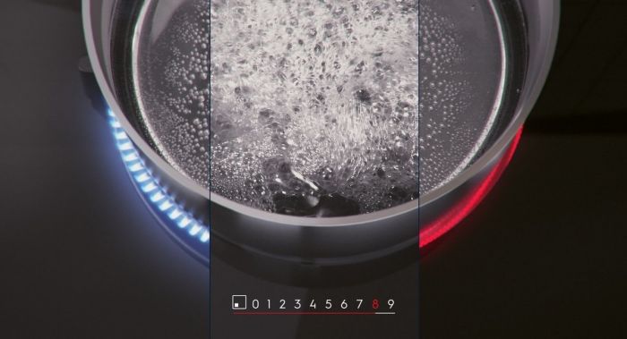 Варильна поверхня Electrolux індукційна, 80см, розширена зона, датчик кипіння, датчик смаження, сенсорний дисплей, Hob2Hood, чорний