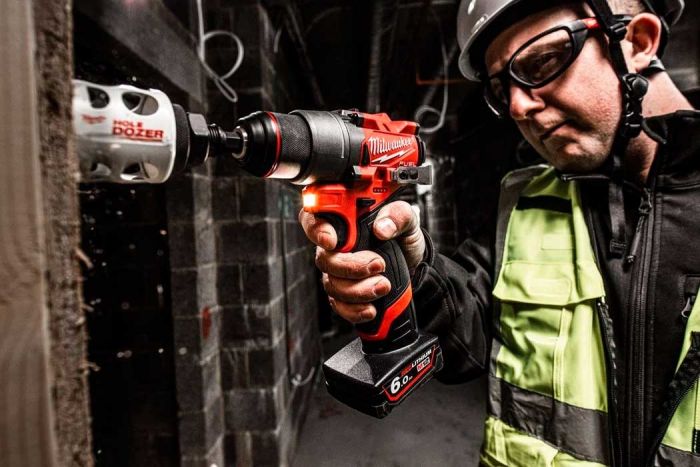 Шурупокрут-дриль акумуляторний Milwaukee M12 FDD2-0 12В 45Нм 450·1550об/хв 1.1кг без АКБ та ЗП