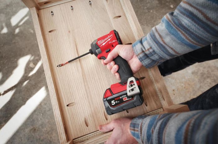 Гвинтоверт ударний акумуляторний Milwaukee M18 FID3-0 18В 0-3900об/хв 226Нм 1.7кг без АКБ та ЗП