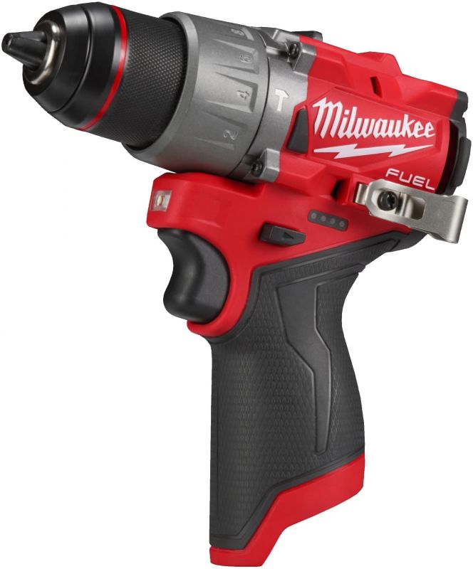 Набір із двох акумуляторних інструментів Milwaukee M12 FPP2A2-402X шурупокрут-дриль M12 FPD2-0 гвинтоверт M12 FID2-0 акб М12 2х4А·год ЗП C12C кейс