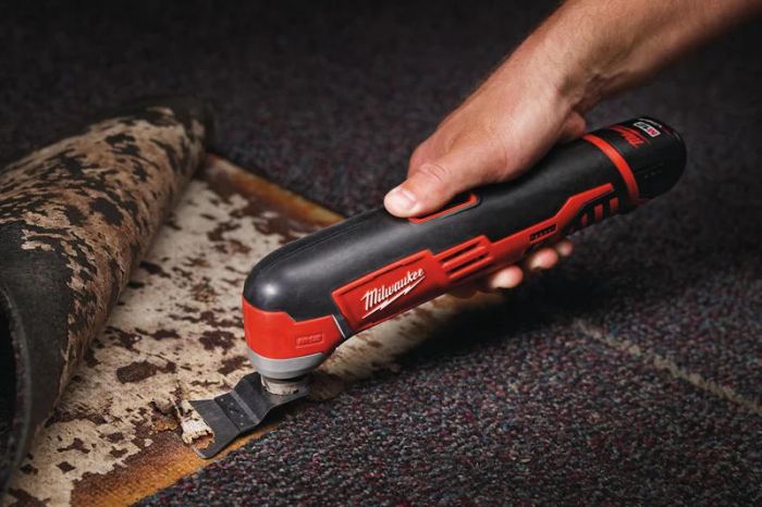 Багатофункціональний інструмент реноватор Milwaukee C12 MT-0 18В 20000об/хв 0.8кг без АКБ та ЗП