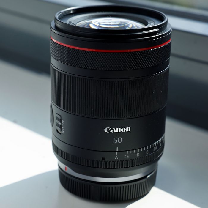 Об'єктив Canon RF 50mm f/1.4 L VCM