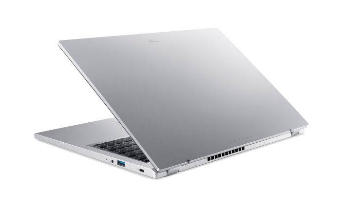 Ноутбук Acer Aspire Go AG15-21P 15.6" FHD IPS, AMD R5-7520U, 16GB, F512GB, UMA, Lin, сріблястий