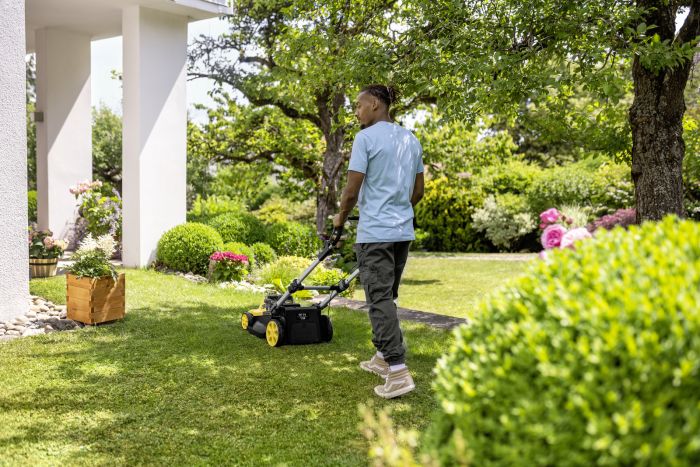 Газонокосарка акумуляторна Karcher LMO 5-18 Dual 18В 41см 25-70мм (без АКБ та ЗП)